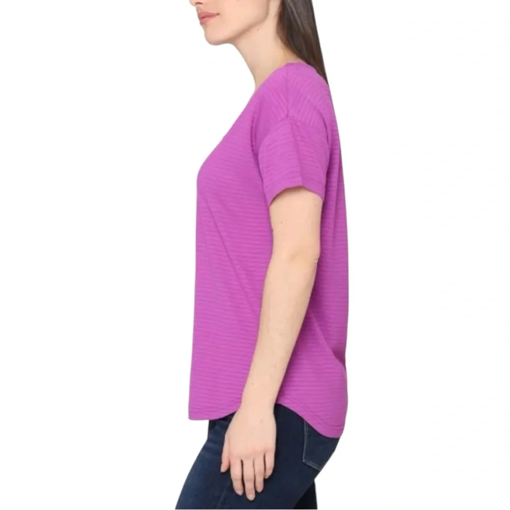 Talbots 3 Button V Neck Top in Purple Womens Large Short Sleeve Textured - Picture 2 of 11